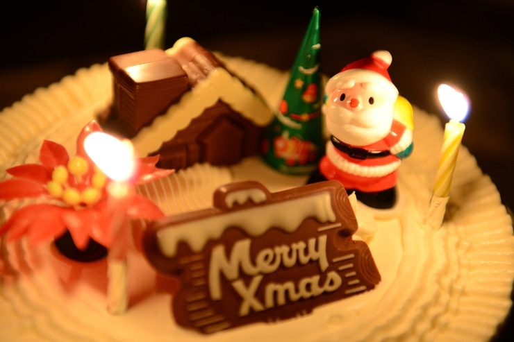 クリスマスケーキ サンタアップ
