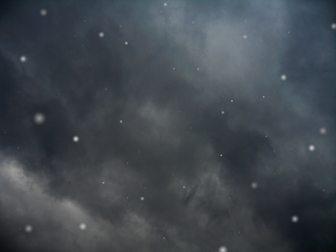 暗雲立ちこめる