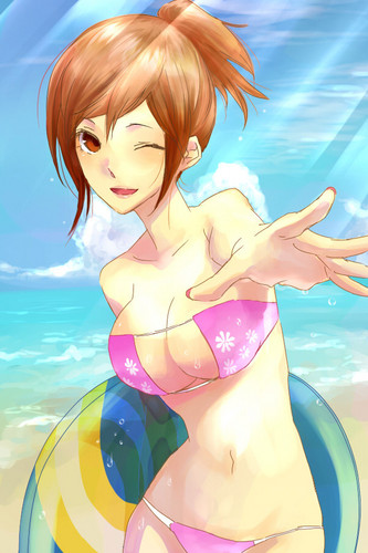 水着メイコさん
