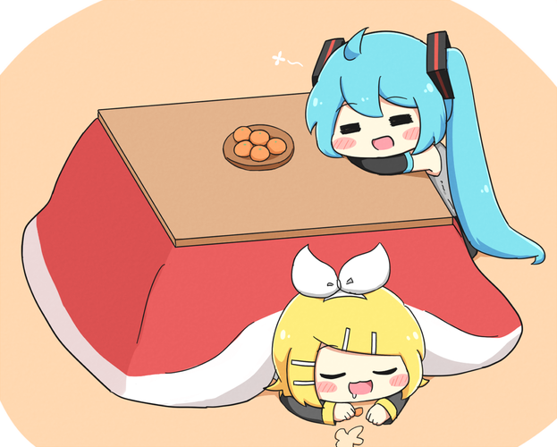 こたつでぬくぬく