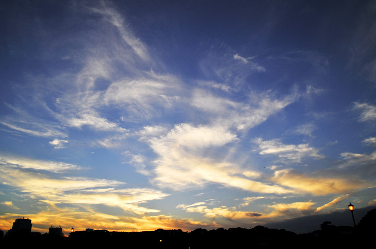 秋の夕空