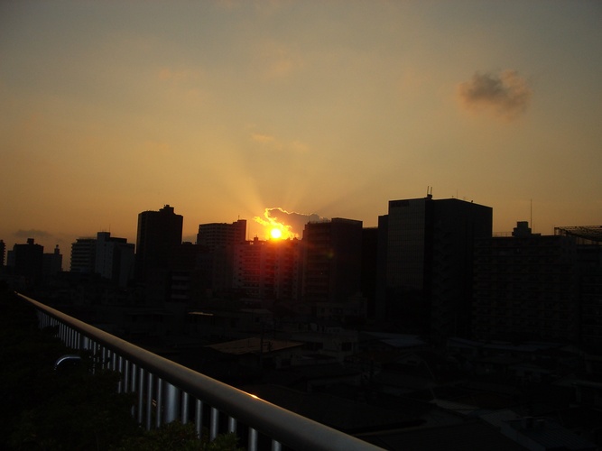 夕日