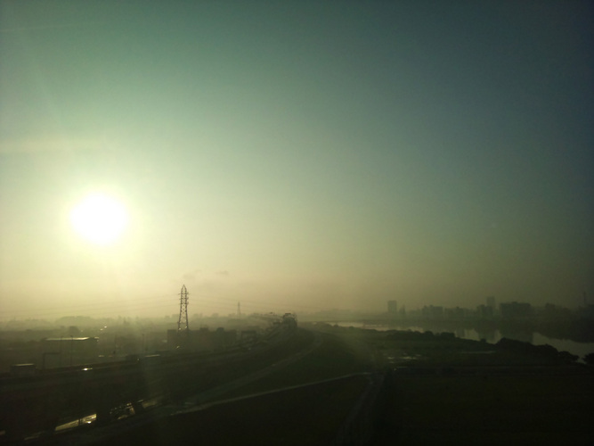 朝が来た