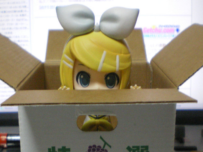 じー