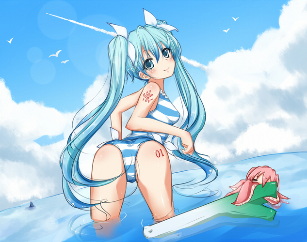 水着ミクさん