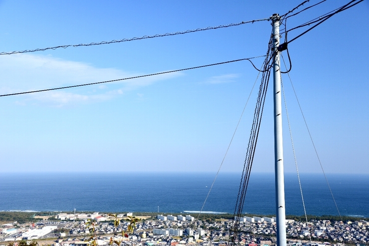 電柱から見下ろした海洋都市
