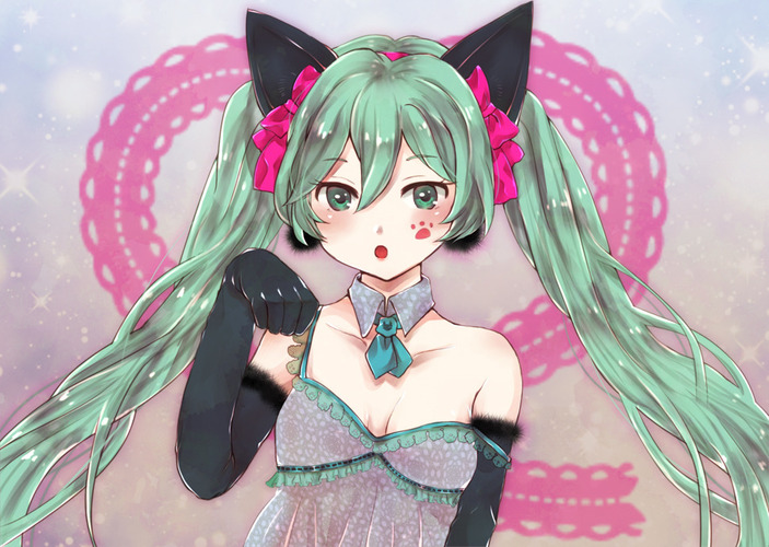 猫耳みくさん