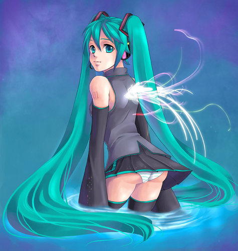ミク(縞パン)