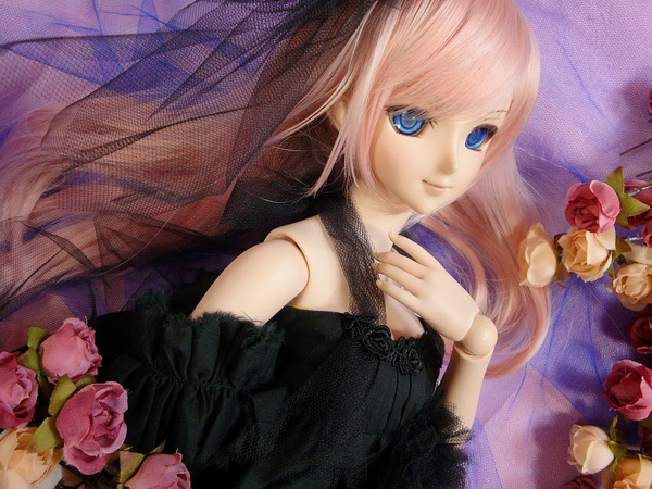 黒いドレスが似合うルカ姉さま