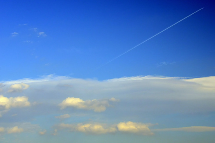 飛行機雲 全景